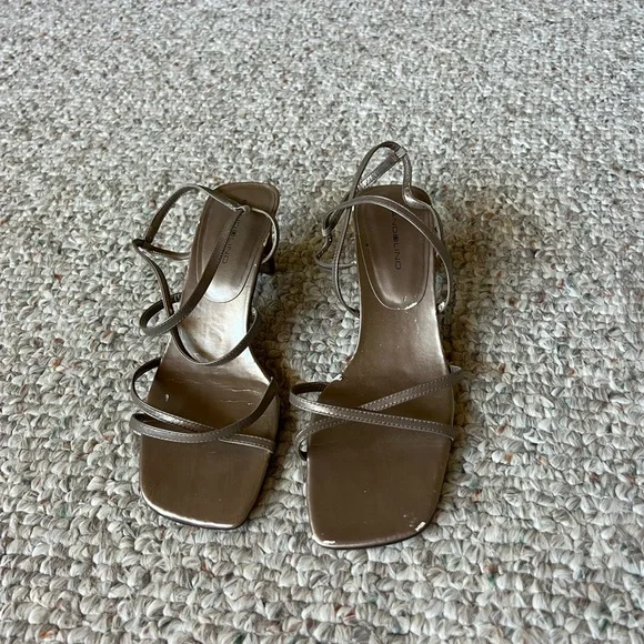 Bandolino Taupe Strappy Heels - Picture 1 of 8